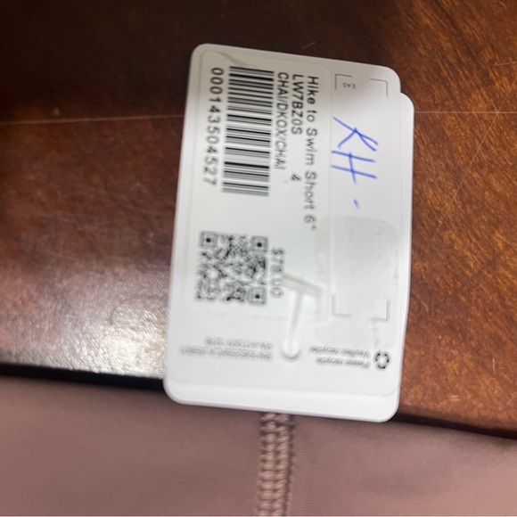 Lululemon Set- Lululemon Hike to Swim Bra Hike to Swim Shorts - Picture 4 of 12